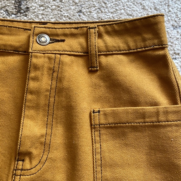 ❌SOLD❌Forever 21 mustard yellow mini skirt high rise - Picture 3 of 5